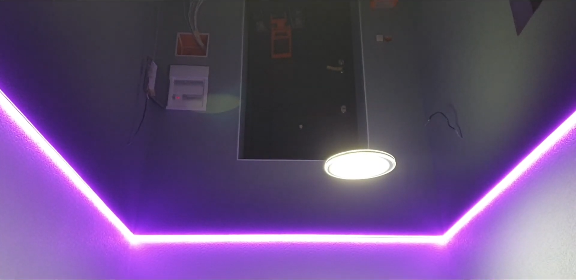 С подсветкой